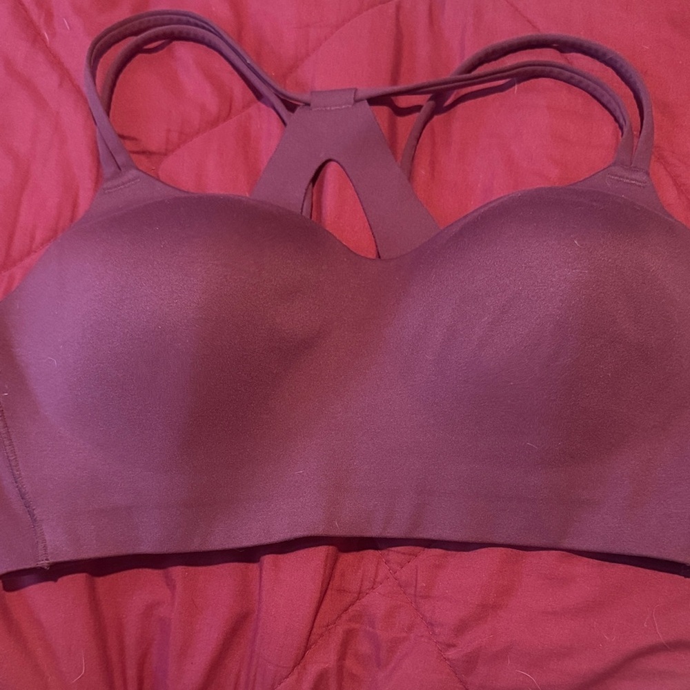 Women's Maroon Strappy Sports Bra